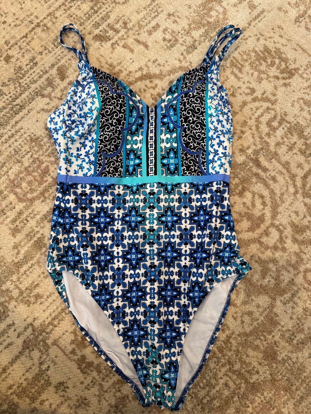 Gottex Blue Printed Women's One-Piece Swimsuit, Size 8.
